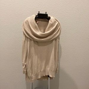 Victoria Secret Sweater: Multiwear Options